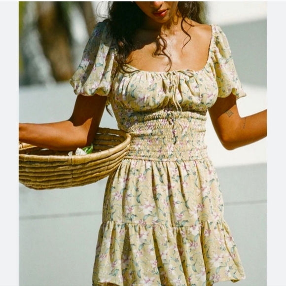 Sabo Skirt Dresses & Skirts - ❌️SOLD Sabo Skirt mini floral dress
